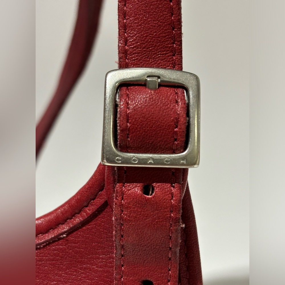 Rare Vintage Coach Red “Hippie Flap” Leather Bag - Picture 6 of 16
